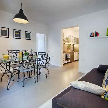 Apartament Zambarlin Komiža