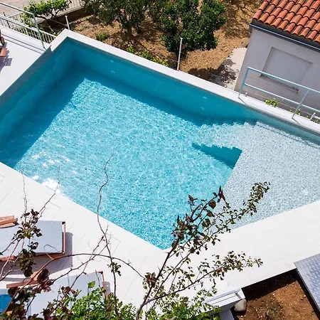Apartman Zambarlin *