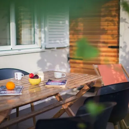 Apartment Zambarlin Komiza