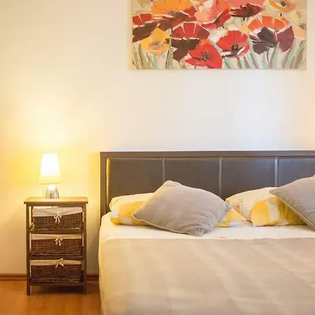 Zambarlin شقة Komiža